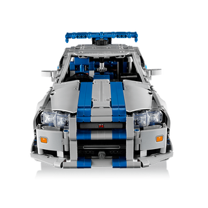 LEGO Technic 42210 Nissan Skyline GT-R R34 Motorhaube mit blauen Rallye-Streifen Drift-Funktion Blauer Heckspoiler Sammlerstück