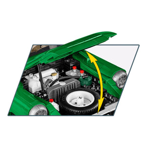 geöffneter Motorraum der Citroen DS 19 in Grün von COBI 24347 mit Ersatzrad Kühler Batterie und gebautem Motor