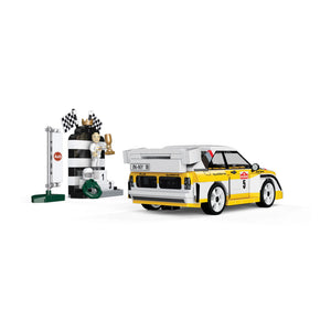 Cobi 24668 Audi Sport quattro S1 E2 Rally Legend (1985) in Weiß Gelb Produkt Dreiviertelansicht Heck Maßstab 1:35